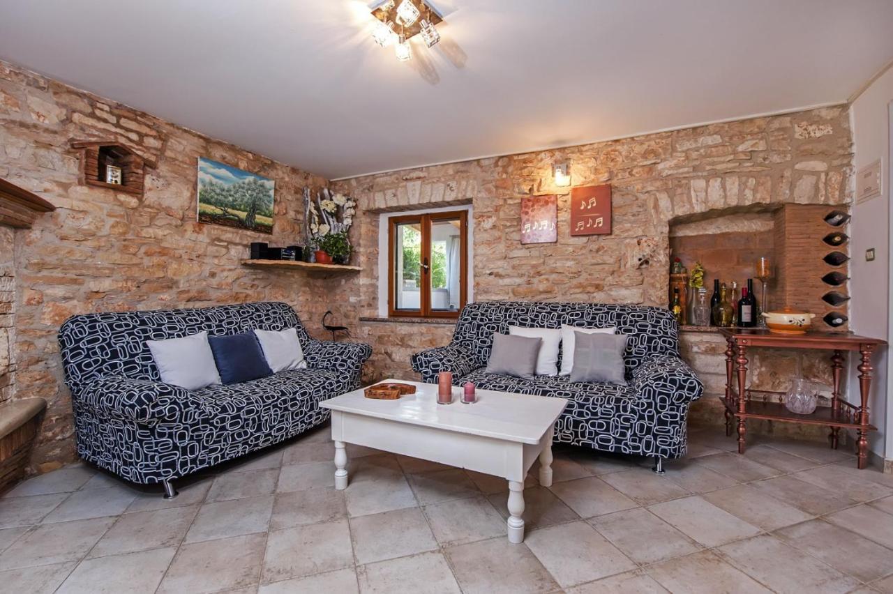 Holiday Apartment Daria 20 Rovinj Exterior photo